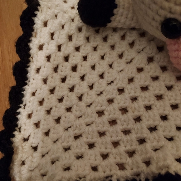 Vintage Handmade Crochet Cow Pig Lovey Blanket Stuffed Animal Black White Pink - Picture 8 of 10